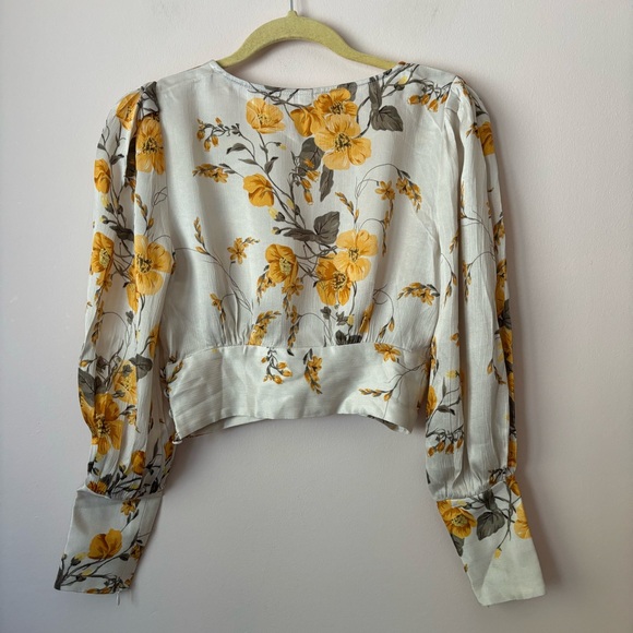 Bec + Bridge Floral Blouse 4 - Picture 2 of 8